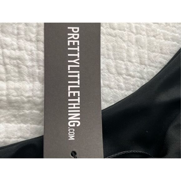 PrettyLittleThing black Brazilian string bikini bottoms NEW NWT - Picture 4 of 7